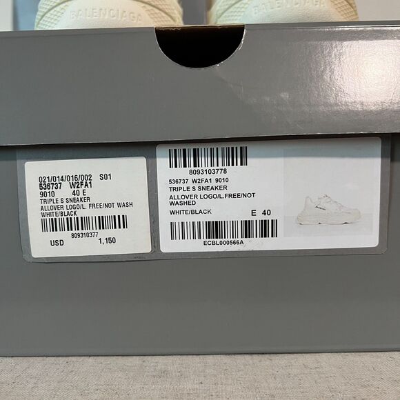 Balenciaga Triple S Sneaker Allover Logo - White - Size 7 - Picture 4 of 7